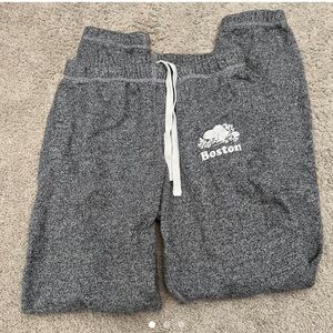 Roots sweatpants size XS